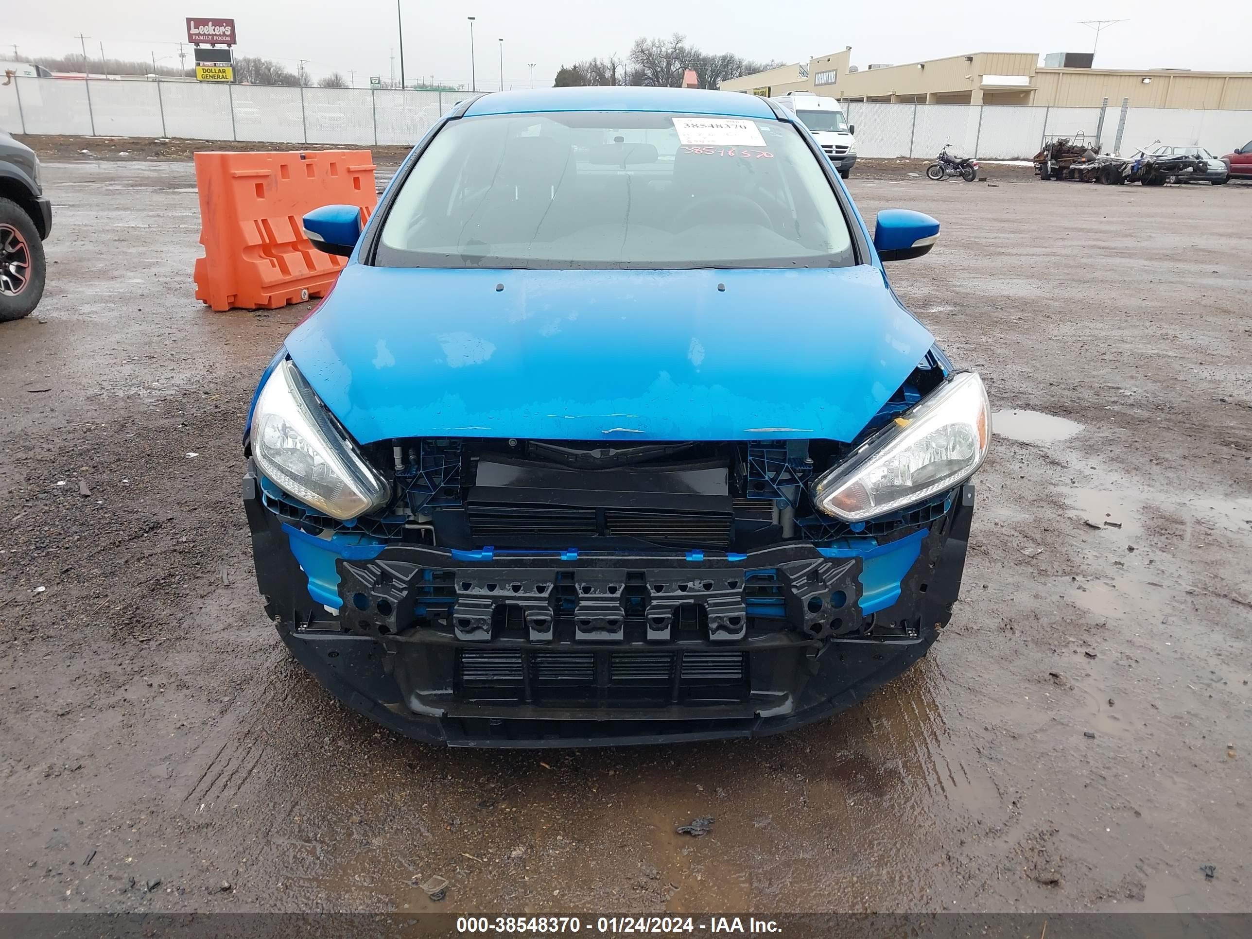 Photo 12 VIN: 1FADP3F23GL243470 - FORD FOCUS 