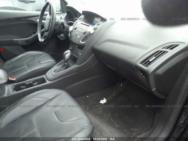 Photo 4 VIN: 1FADP3F23GL323450 - FORD FOCUS 