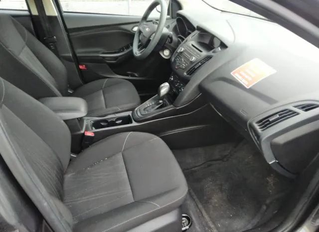 Photo 4 VIN: 1FADP3F23GL341107 - FORD FOCUS 