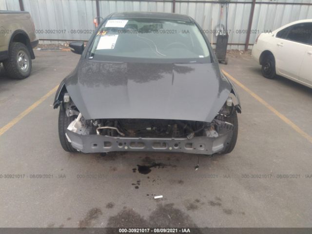 Photo 5 VIN: 1FADP3F23GL347859 - FORD FOCUS 