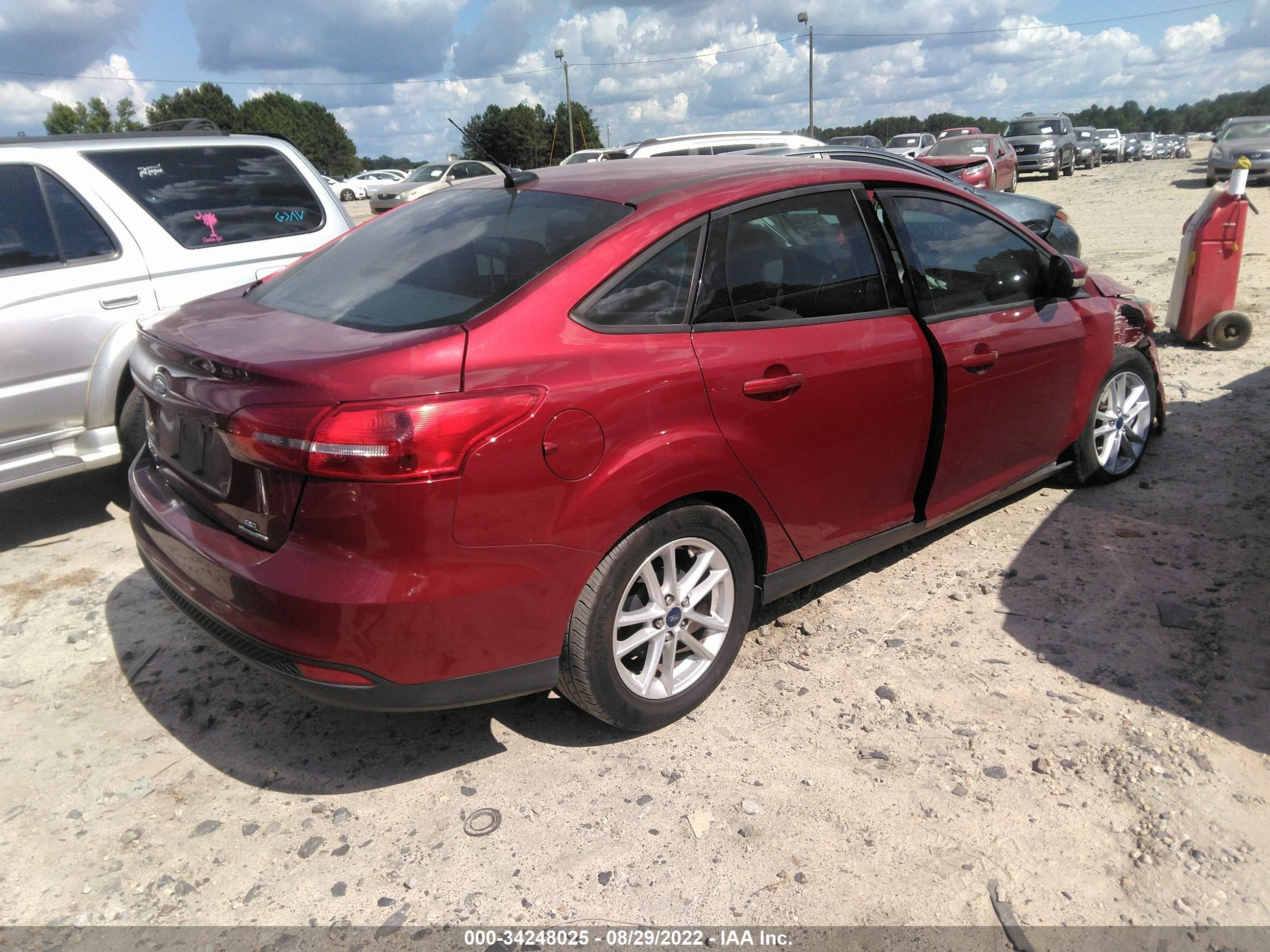 Photo 3 VIN: 1FADP3F23GL385849 - FORD FOCUS 