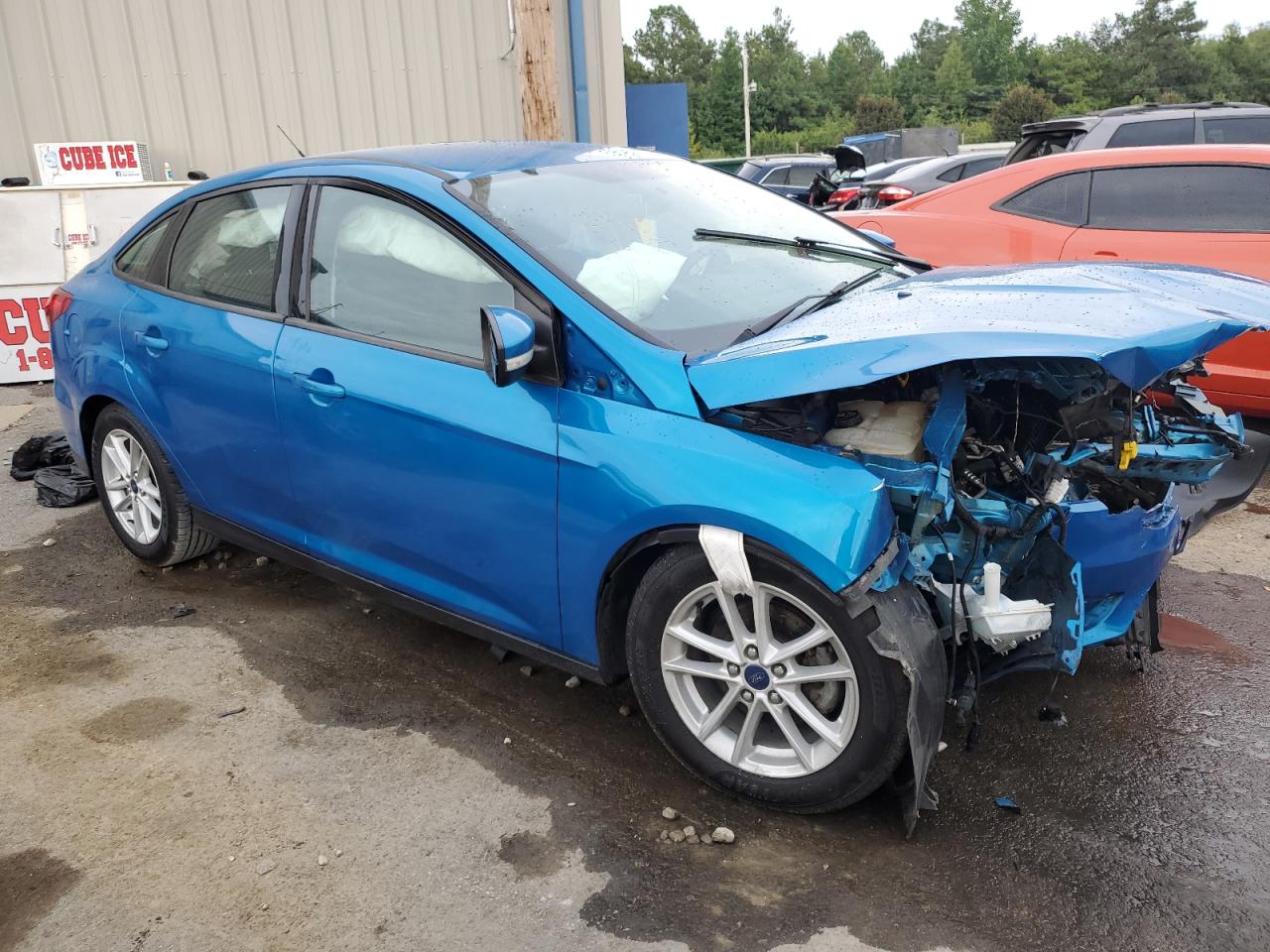 Photo 3 VIN: 1FADP3F23GL406747 - FORD FOCUS 