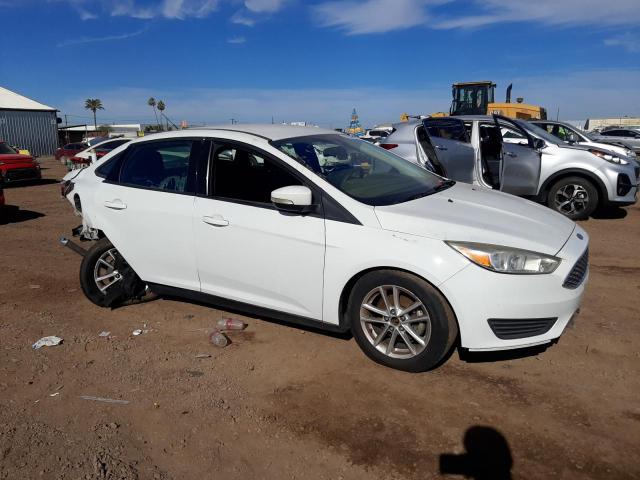 Photo 3 VIN: 1FADP3F23HL237654 - FORD FOCUS SE 