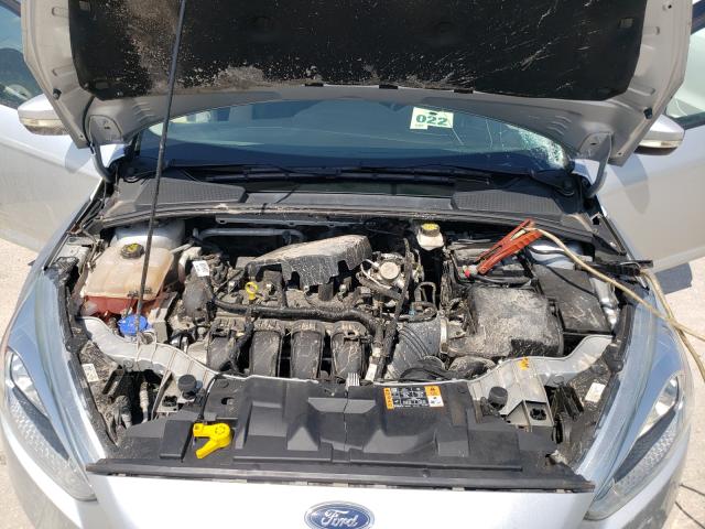 Photo 6 VIN: 1FADP3F23HL243101 - FORD FOCUS 