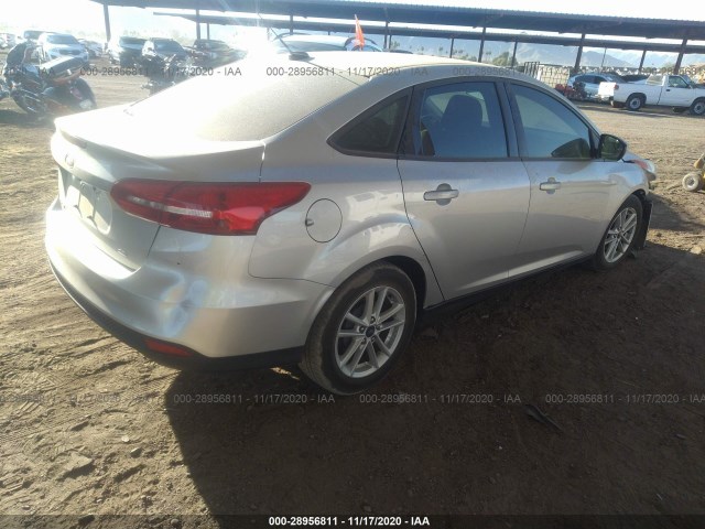 Photo 3 VIN: 1FADP3F23HL245740 - FORD FOCUS 