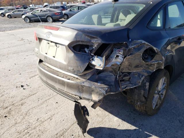 Photo 8 VIN: 1FADP3F23HL247133 - FORD FOCUS SE 