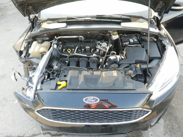 Photo 6 VIN: 1FADP3F23HL285543 - FORD FOCUS 