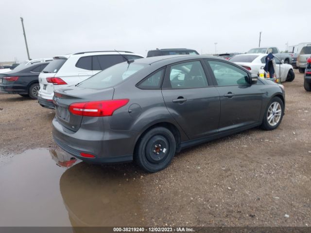 Photo 3 VIN: 1FADP3F23HL304432 - FORD FOCUS 