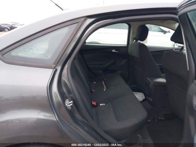 Photo 7 VIN: 1FADP3F23HL304432 - FORD FOCUS 