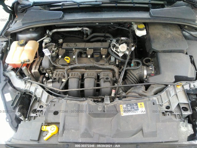 Photo 9 VIN: 1FADP3F23HL308920 - FORD FOCUS 