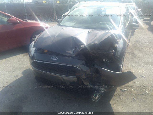 Photo 5 VIN: 1FADP3F23HL327855 - FORD FOCUS 