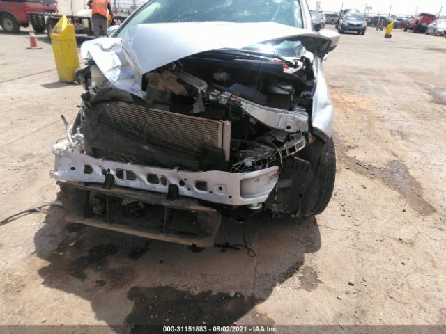 Photo 5 VIN: 1FADP3F23HL342226 - FORD FOCUS 