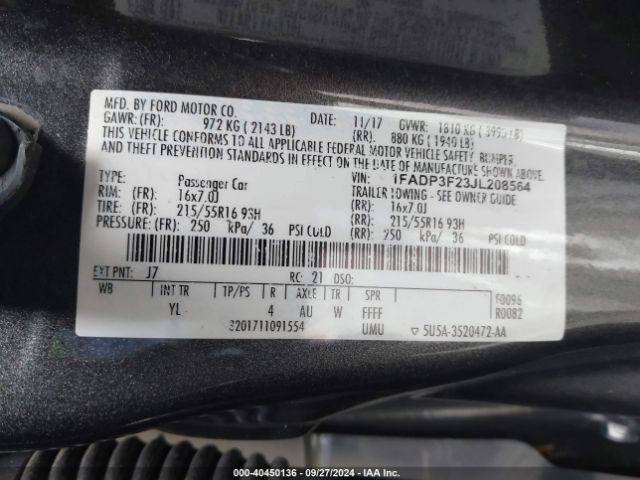 Photo 8 VIN: 1FADP3F23JL208564 - FORD FOCUS 