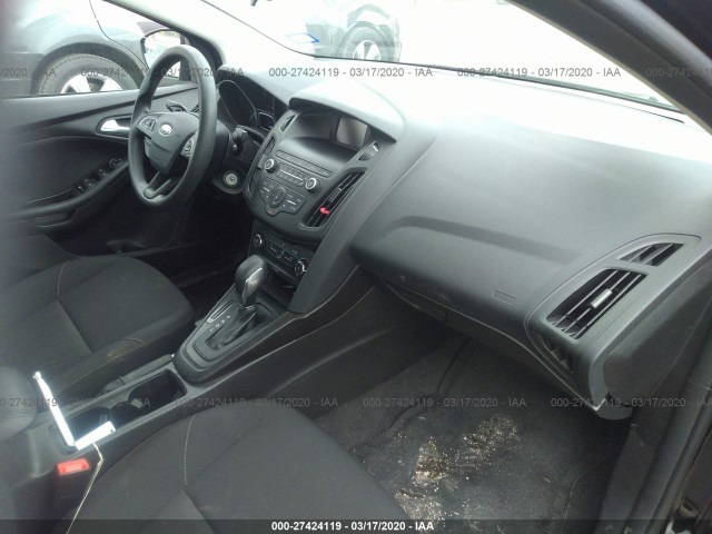 Photo 4 VIN: 1FADP3F23JL259563 - FORD FOCUS 