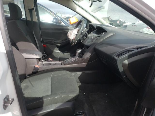 Photo 4 VIN: 1FADP3F23JL262317 - FORD FOCUS SE 