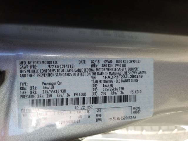 Photo 9 VIN: 1FADP3F23JL280249 - FORD FOCUS 