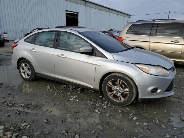 Photo 3 VIN: 1FADP3F24DL110731 - FORD FOCUS 