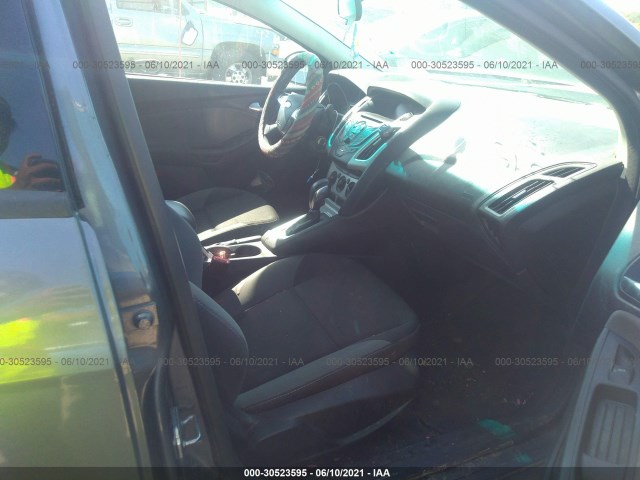 Photo 4 VIN: 1FADP3F24DL145737 - FORD FOCUS 