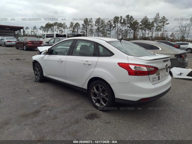 Photo 2 VIN: 1FADP3F24DL152509 - FORD FOCUS 