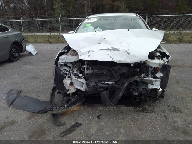 Photo 5 VIN: 1FADP3F24DL152509 - FORD FOCUS 