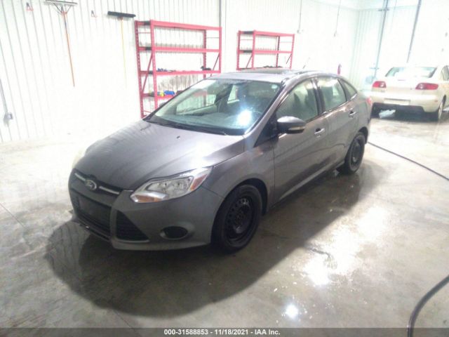 Photo 1 VIN: 1FADP3F24DL183727 - FORD FOCUS 