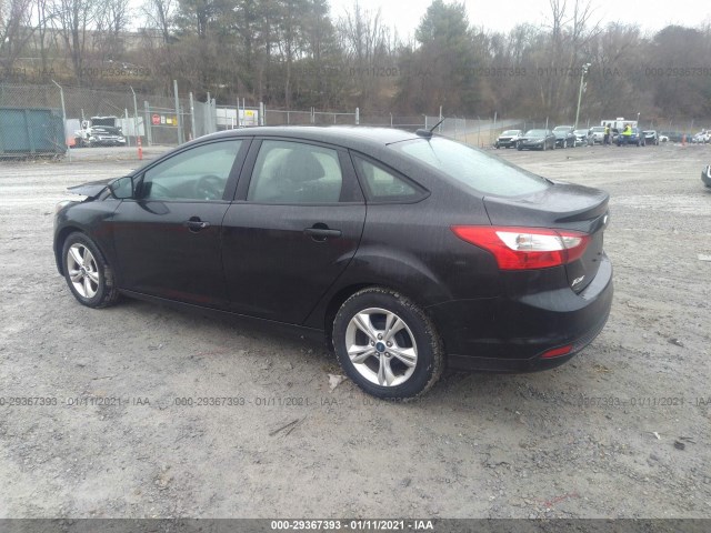 Photo 2 VIN: 1FADP3F24DL232876 - FORD FOCUS 