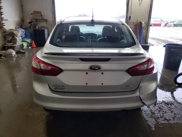 Photo 5 VIN: 1FADP3F24DL234613 - FORD FOCUS SE 