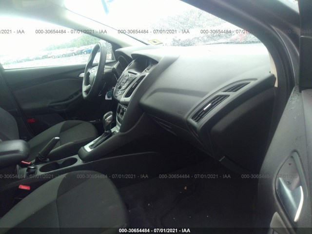 Photo 4 VIN: 1FADP3F24DL258295 - FORD FOCUS 