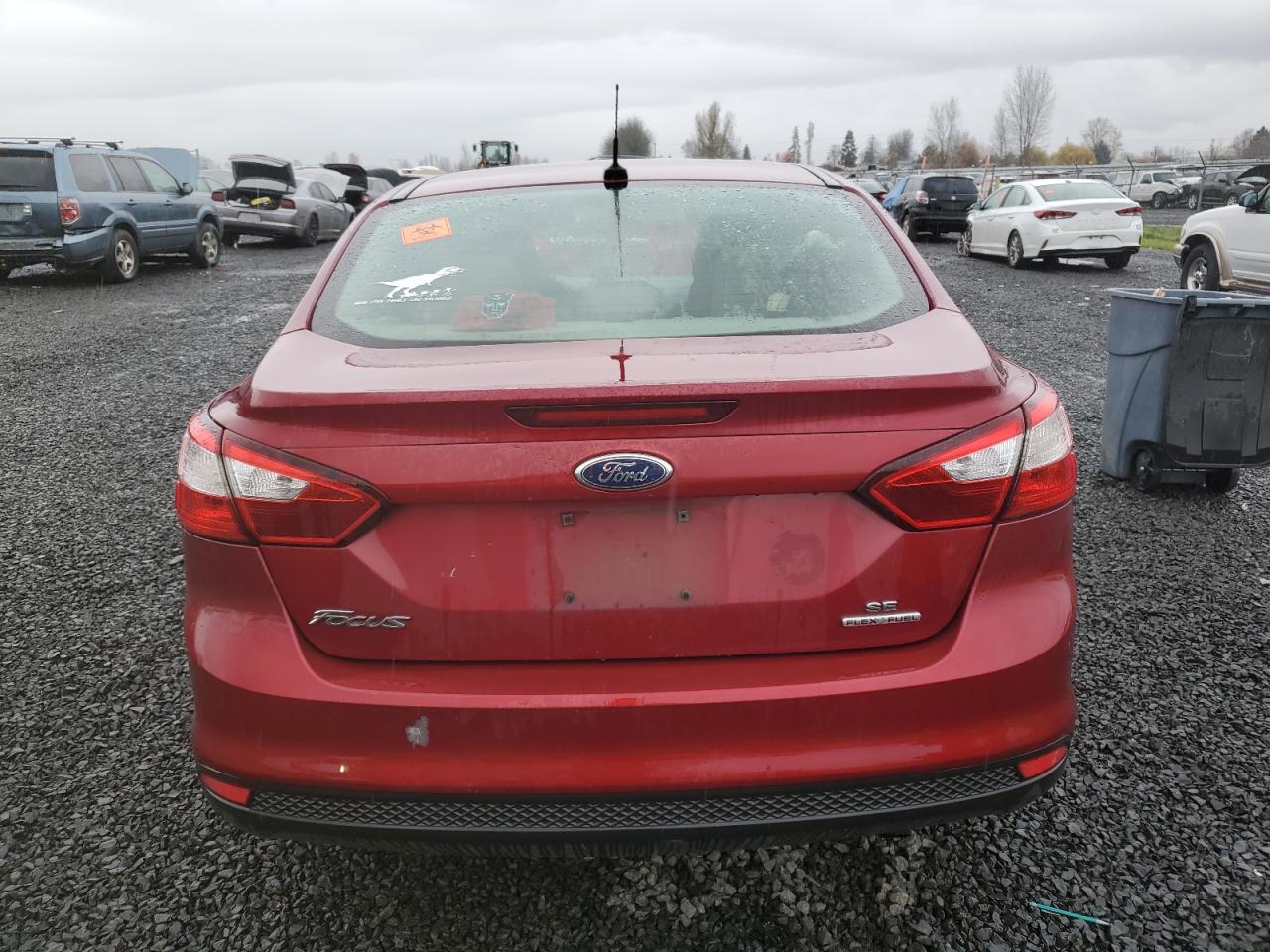 Photo 5 VIN: 1FADP3F24DL260144 - FORD FOCUS 