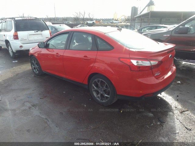 Photo 2 VIN: 1FADP3F24DL272231 - FORD FOCUS 