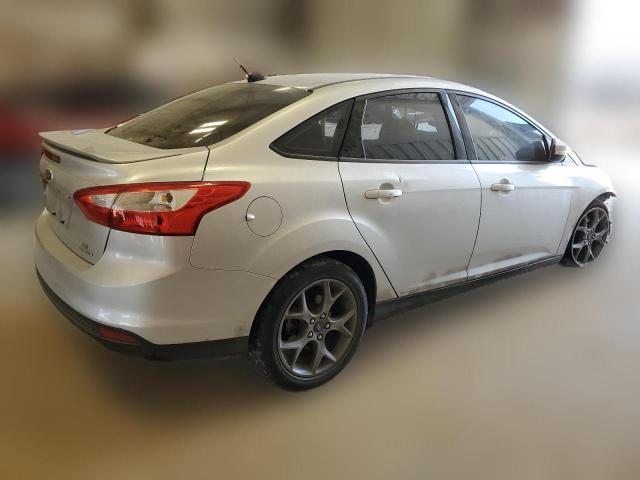 Photo 2 VIN: 1FADP3F24DL282757 - FORD FOCUS 