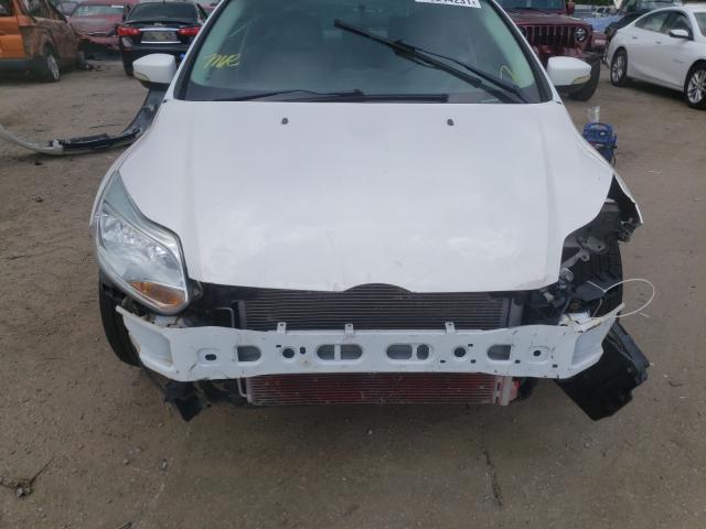 Photo 8 VIN: 1FADP3F24DL311836 - FORD FOCUS SE 