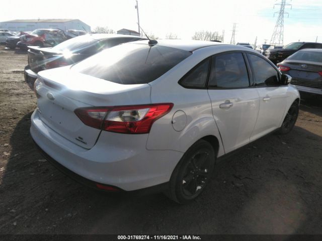 Photo 3 VIN: 1FADP3F24DL325705 - FORD FOCUS 