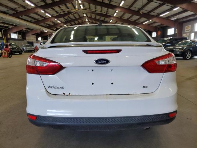 Photo 5 VIN: 1FADP3F24DL337174 - FORD FOCUS SE 