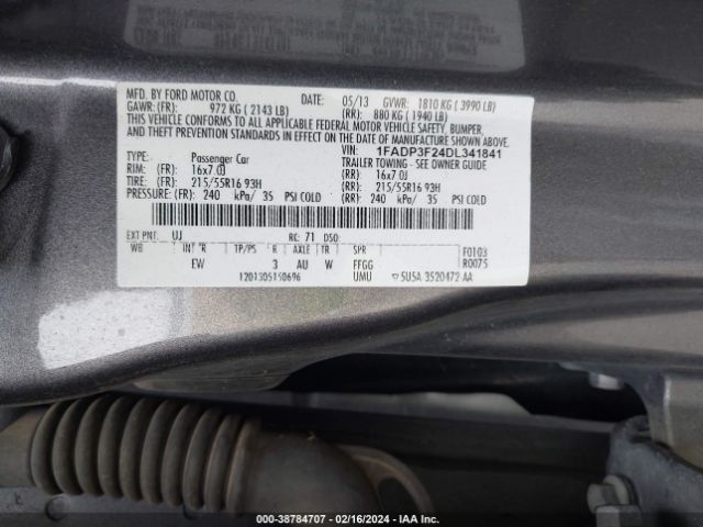 Photo 8 VIN: 1FADP3F24DL341841 - FORD FOCUS 