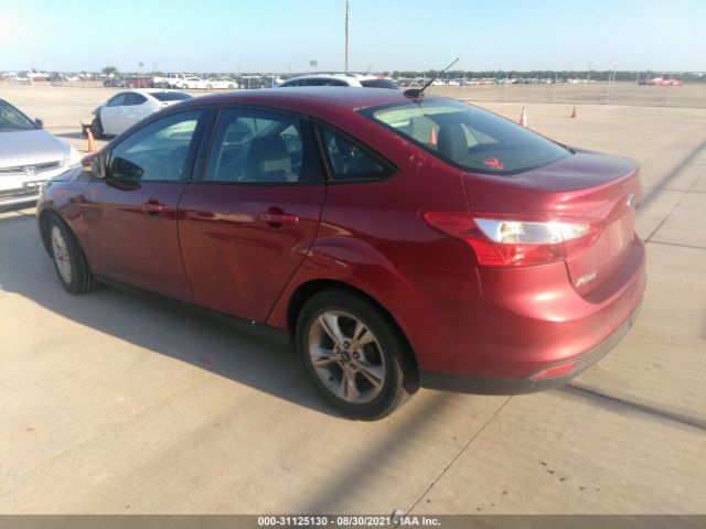 Photo 2 VIN: 1FADP3F24DL351897 - FORD FOCUS 