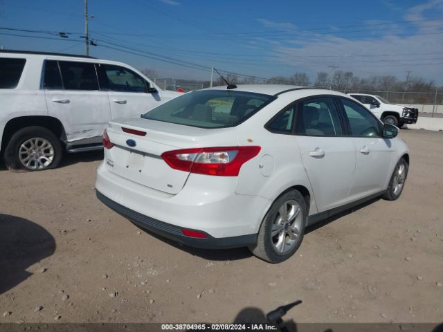 Photo 3 VIN: 1FADP3F24EL109001 - FORD FOCUS 