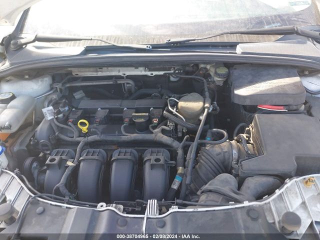 Photo 9 VIN: 1FADP3F24EL109001 - FORD FOCUS 