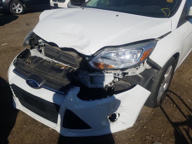 Photo 9 VIN: 1FADP3F24EL112786 - FORD FOCUS SE 