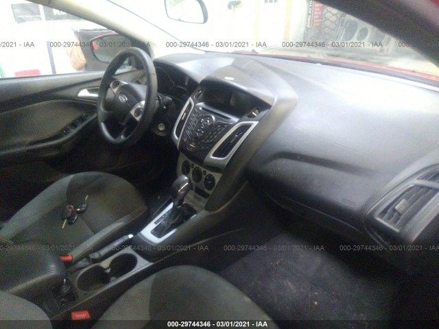 Photo 4 VIN: 1FADP3F24EL125229 - FORD FOCUS 