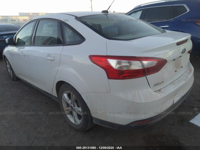 Photo 2 VIN: 1FADP3F24EL186421 - FORD FOCUS 