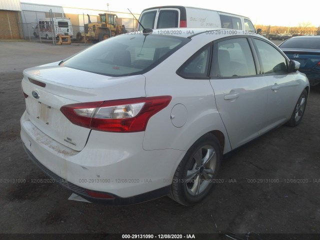 Photo 3 VIN: 1FADP3F24EL186421 - FORD FOCUS 