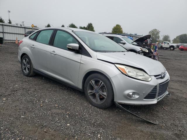 Photo 3 VIN: 1FADP3F24EL268407 - FORD FOCUS SE 