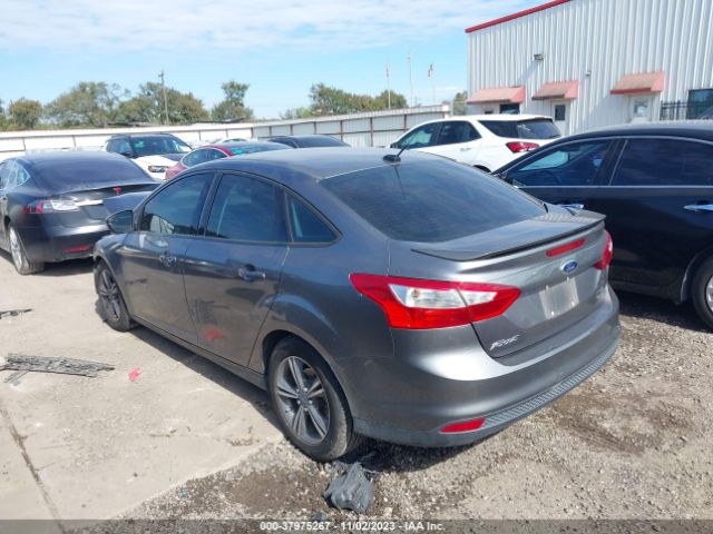 Photo 2 VIN: 1FADP3F24EL281058 - FORD FOCUS 