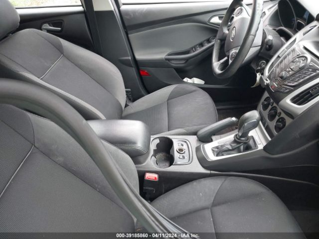 Photo 4 VIN: 1FADP3F24EL294053 - FORD FOCUS 