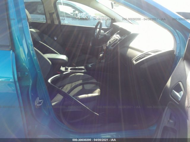 Photo 4 VIN: 1FADP3F24EL299463 - FORD FOCUS 