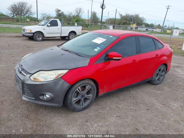 Photo 1 VIN: 1FADP3F24EL316827 - FORD FOCUS 