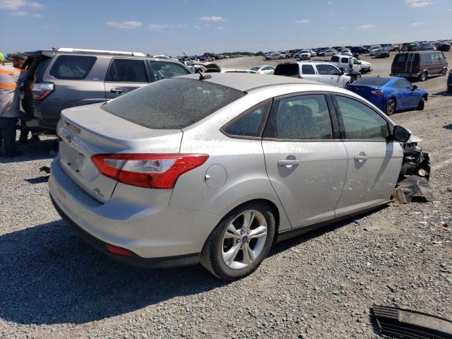 Photo 2 VIN: 1FADP3F24EL324765 - FORD FOCUS SE 