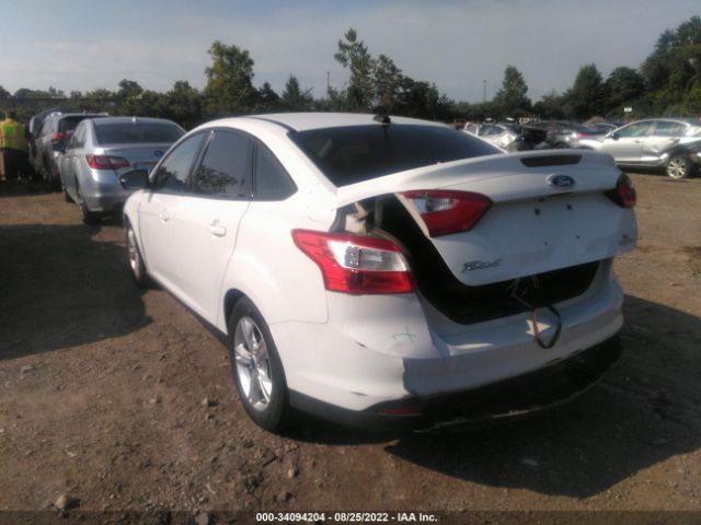 Photo 2 VIN: 1FADP3F24EL339122 - FORD FOCUS 