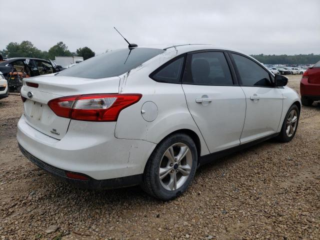 Photo 2 VIN: 1FADP3F24EL387607 - FORD FOCUS SE 